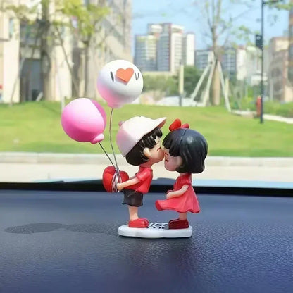 Cartoon Resin Couples Figurine Cute Lovers Balloon Ornament for Car Dashboard  Office Desktop Home Decor Lovely Kiss Miniatures
