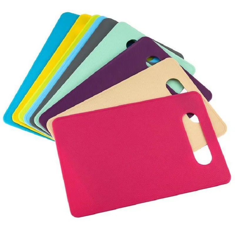 Creative PP Square Chopping Board, Non-Slip Vegetable & Fruit Cutting Board, Easy to Clean Kitchen Tool