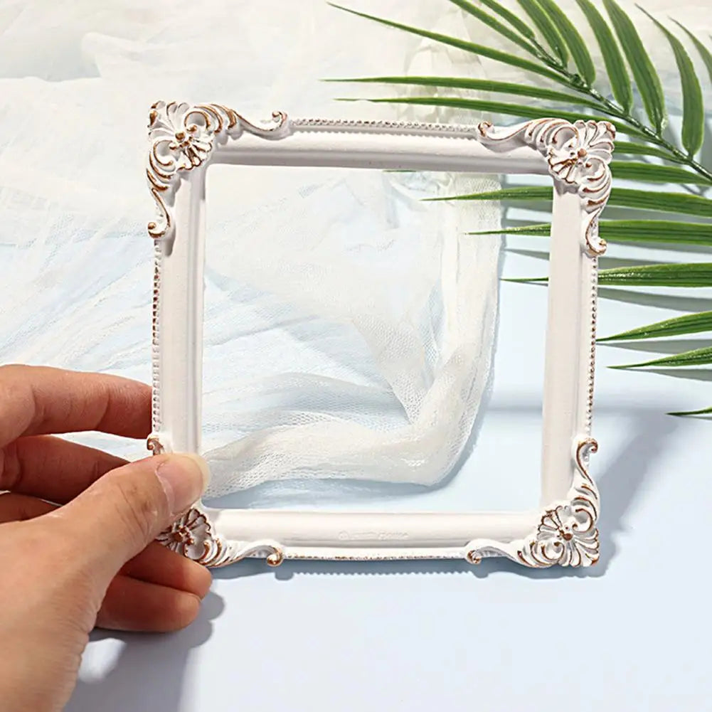 Photo Frame Nordic Style Golden Embossment Pictures Display Frame Wedding Party Picture Frame Jewelry Display Photography Prop